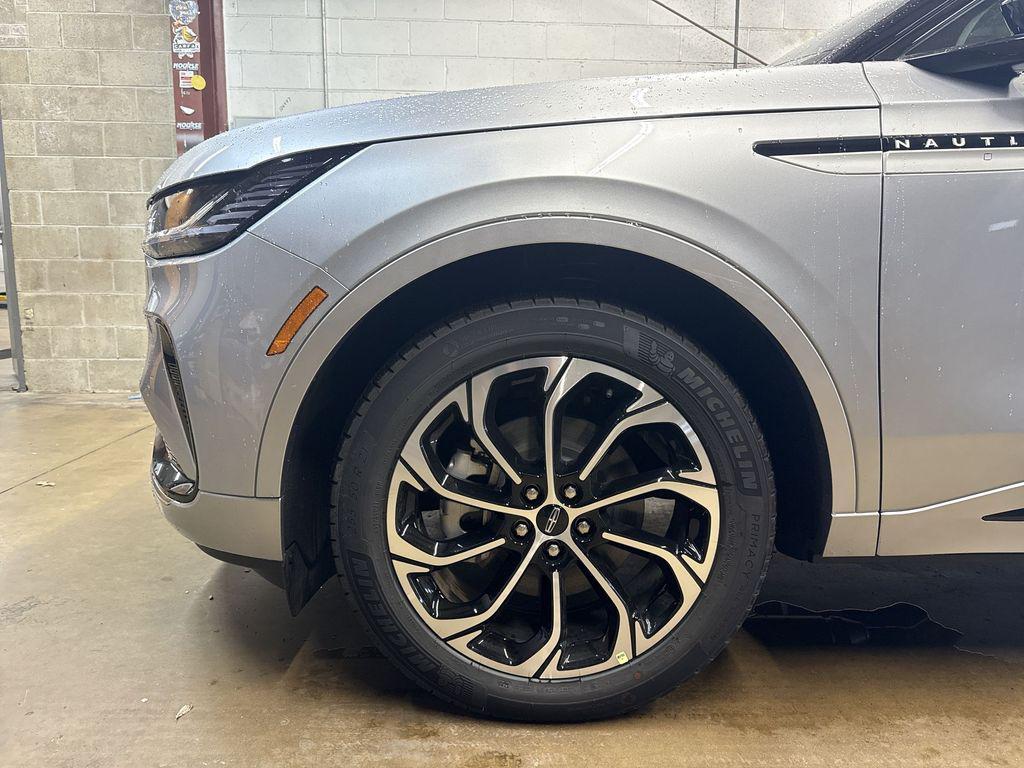 new 2026 Lincoln Nautilus car, priced at $65,590