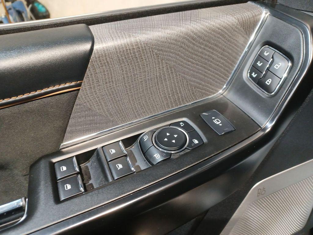 used 2023 Ford F-250 car, priced at $78,174