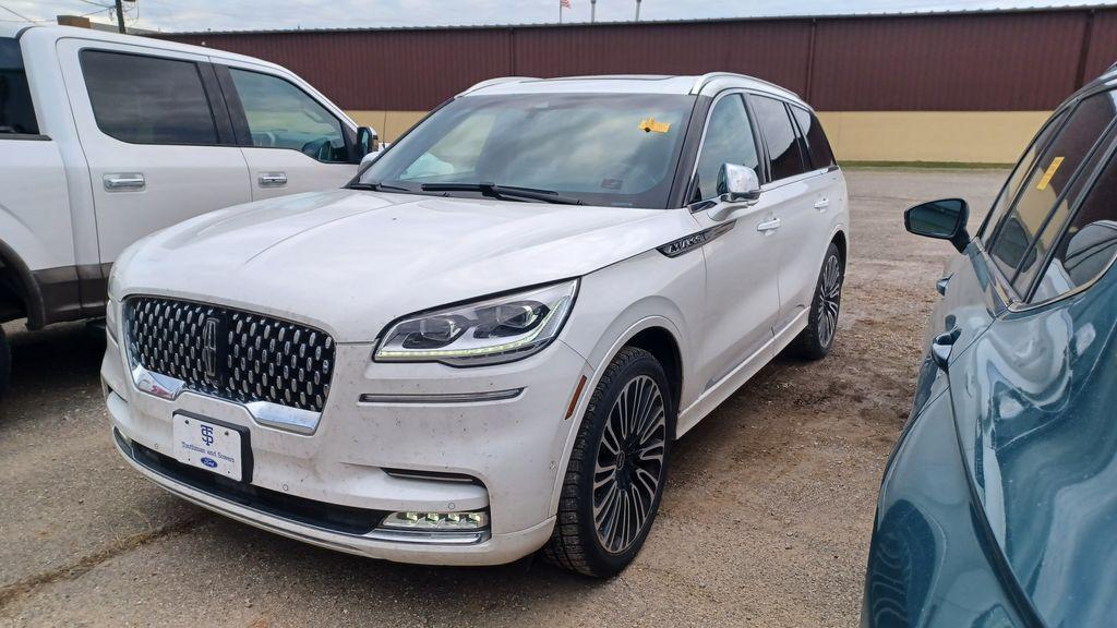 used 2020 Lincoln Aviator car, priced at $31,067