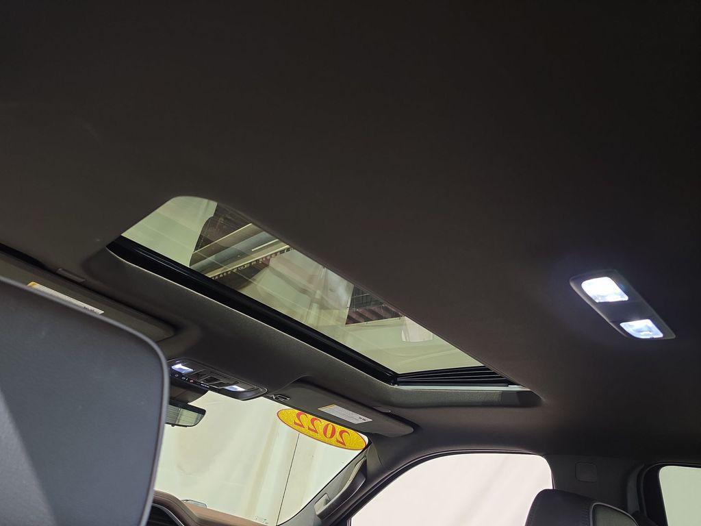 used 2022 GMC Sierra 1500 car, priced at $43,123