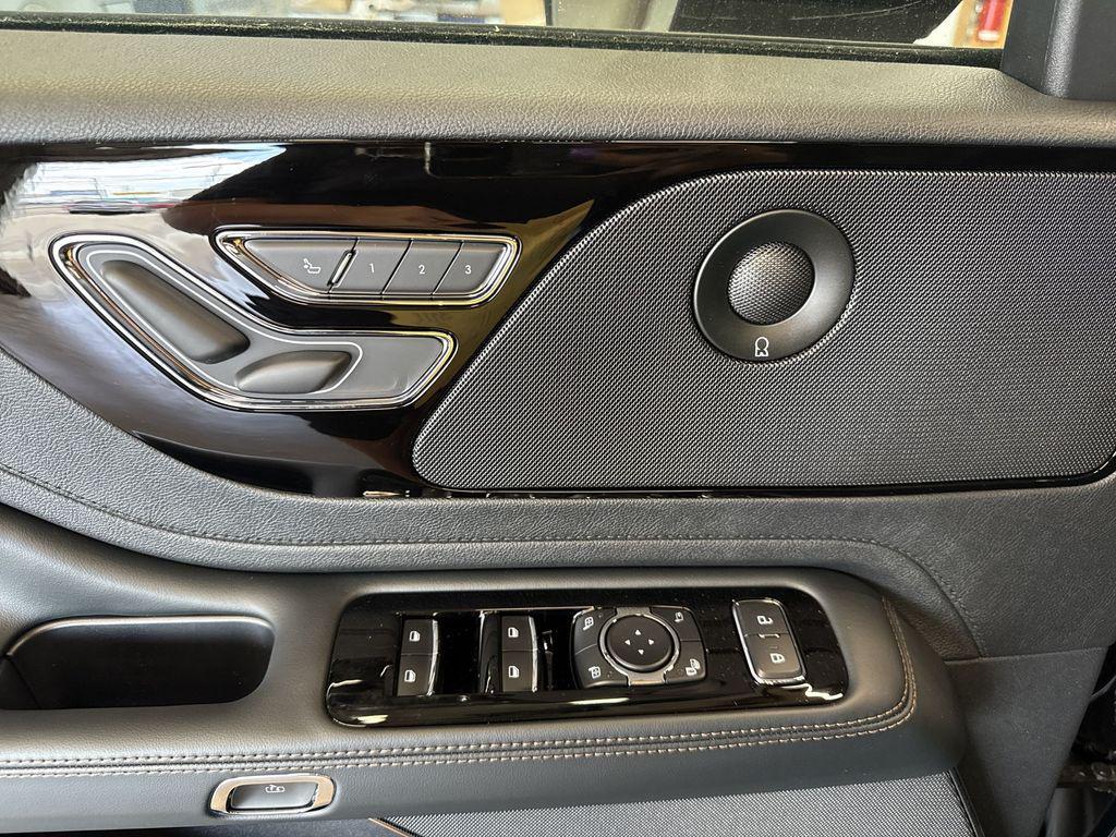 new 2026 Lincoln Aviator car, priced at $70,894