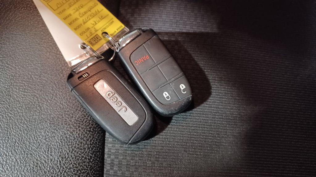 used 2022 Jeep Compass car, priced at $24,998