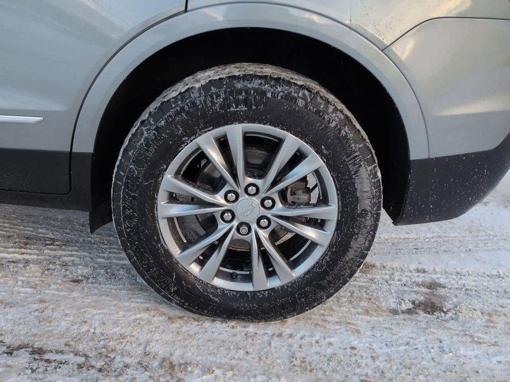 used 2023 Cadillac XT5 car, priced at $31,074