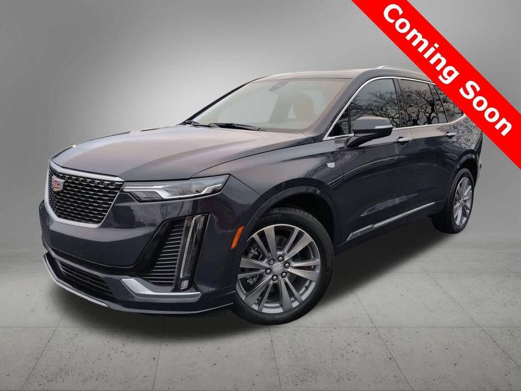used 2025 Cadillac XT6 car, priced at $46,795