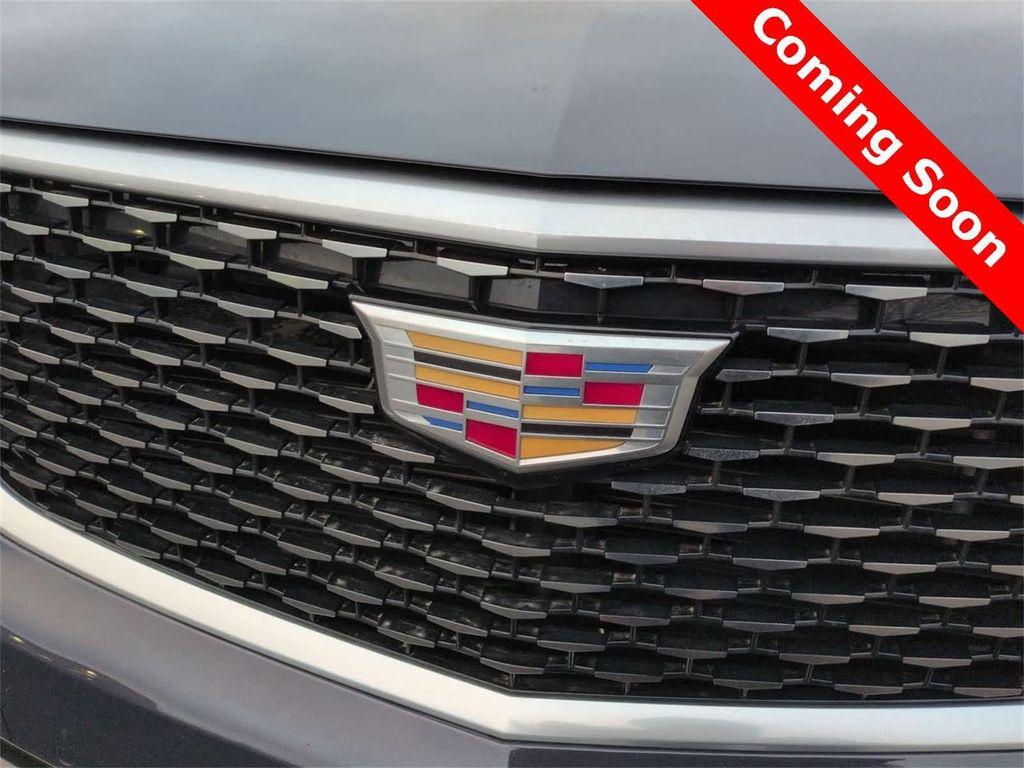 used 2025 Cadillac XT6 car, priced at $46,795