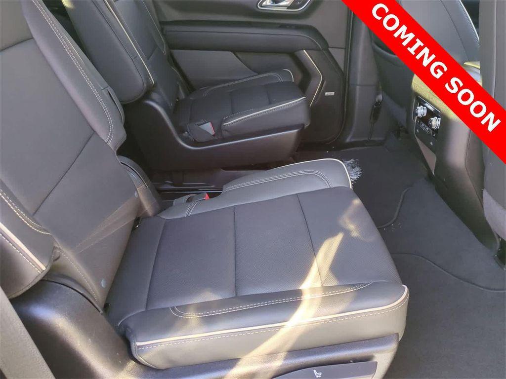 used 2024 GMC Yukon car, priced at $62,736