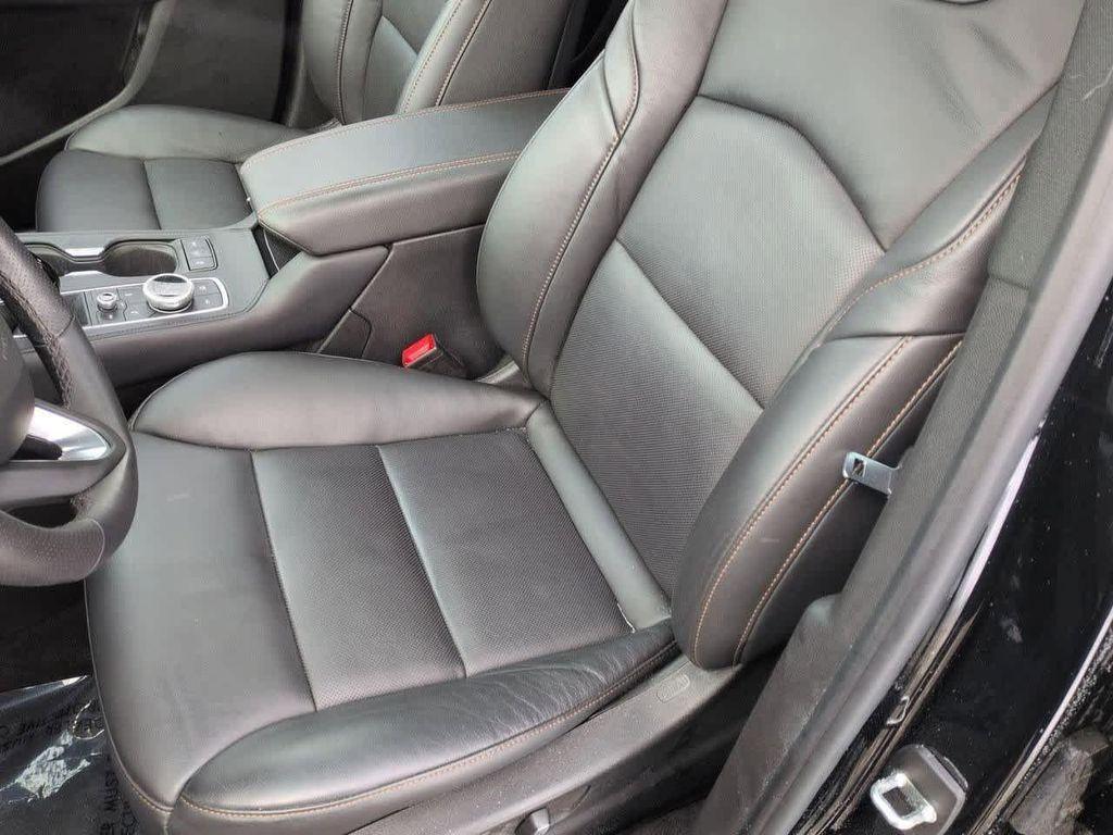 used 2023 Cadillac XT4 car, priced at $26,995