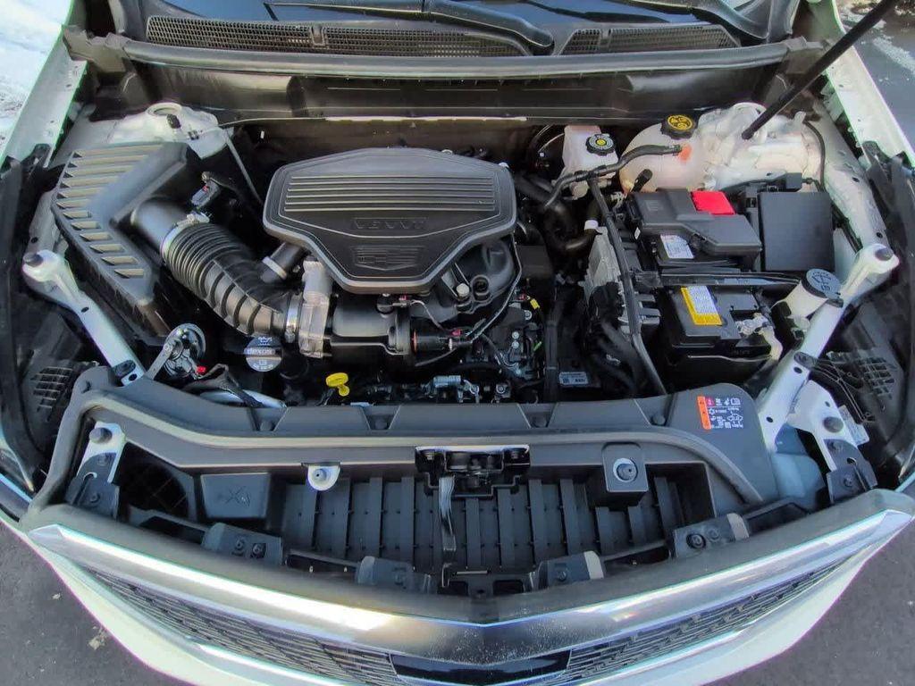 used 2023 Cadillac XT5 car, priced at $32,058