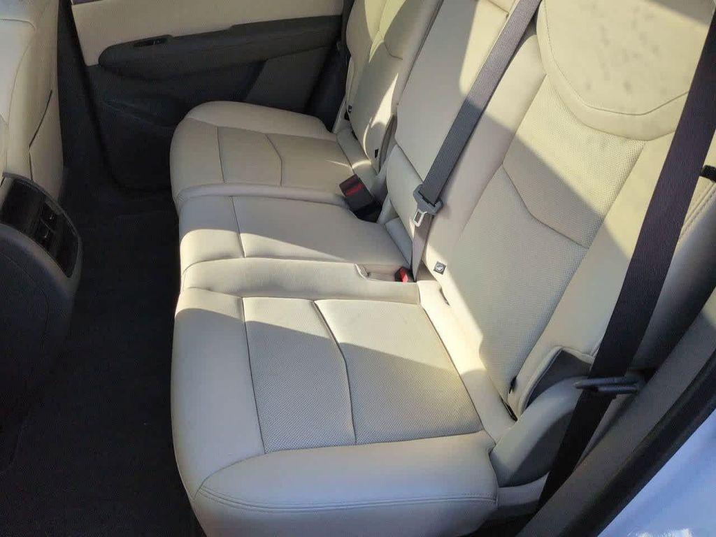 used 2023 Cadillac XT5 car, priced at $32,058