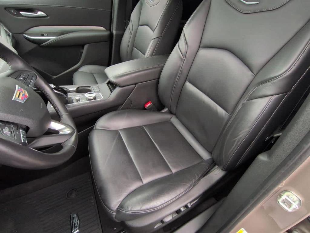 used 2023 Cadillac XT4 car, priced at $24,595