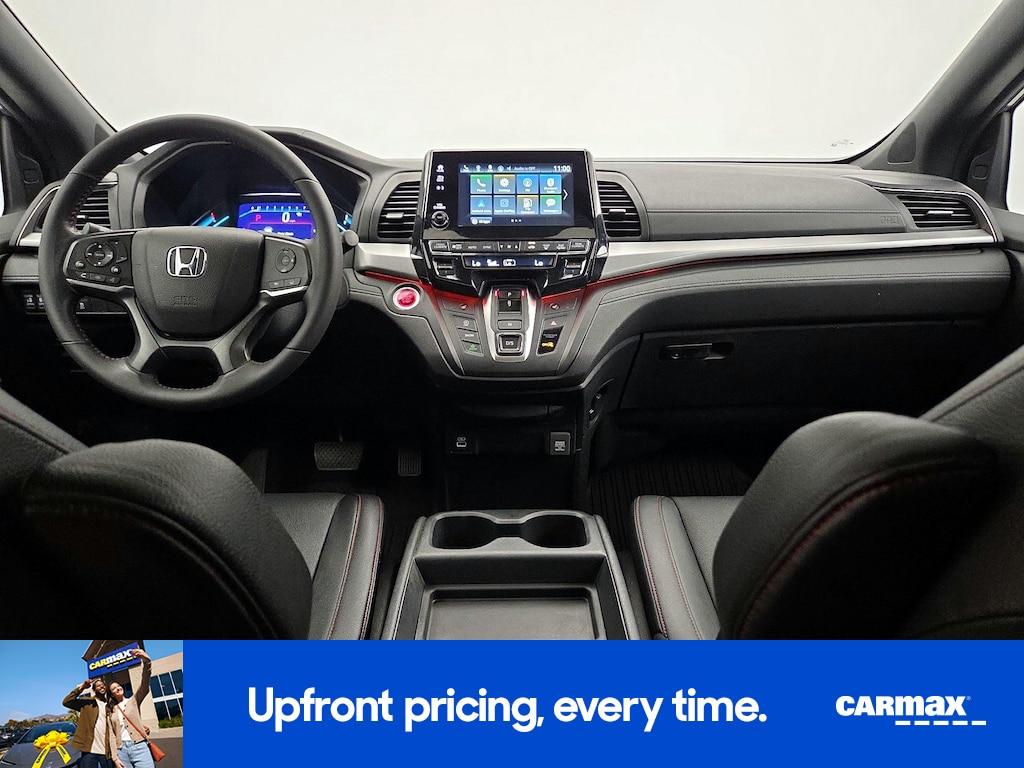 used 2024 Honda Odyssey car, priced at $37,998