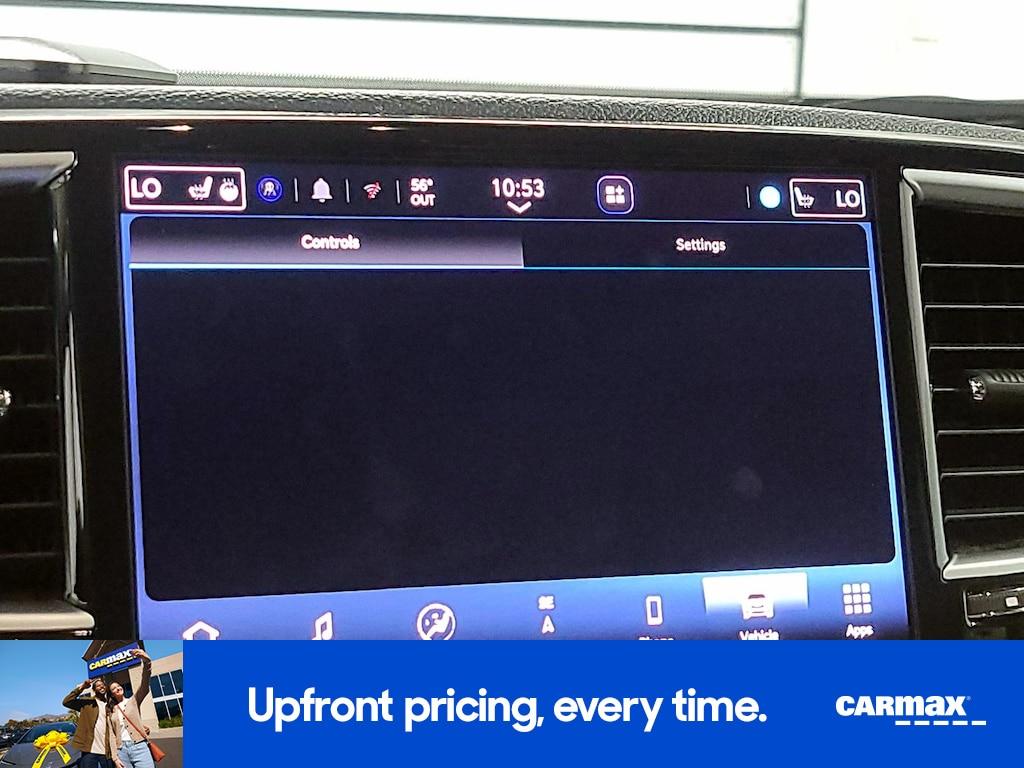 used 2023 Chrysler Pacifica car, priced at $27,998