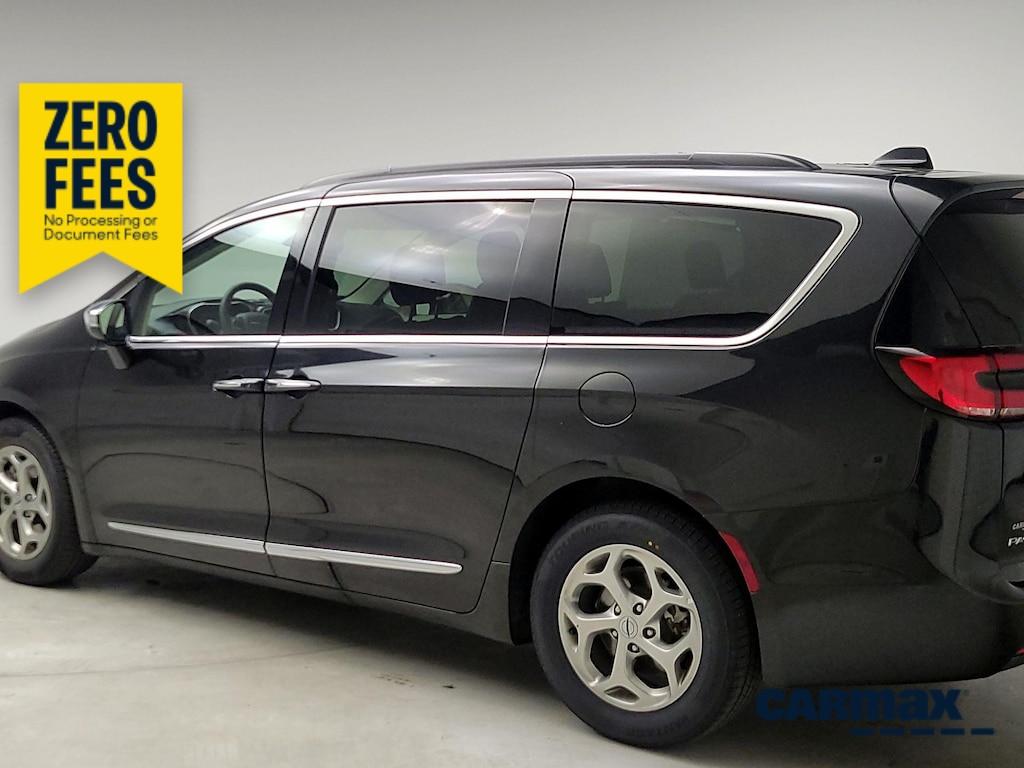 used 2023 Chrysler Pacifica car, priced at $27,998