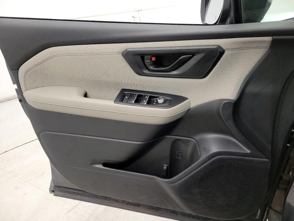 used 2025 Subaru Forester car, priced at $30,998