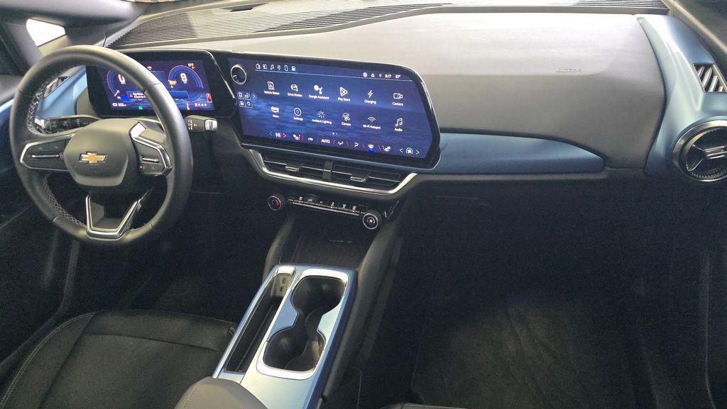 used 2025 Chevrolet Equinox EV car, priced at $22,995