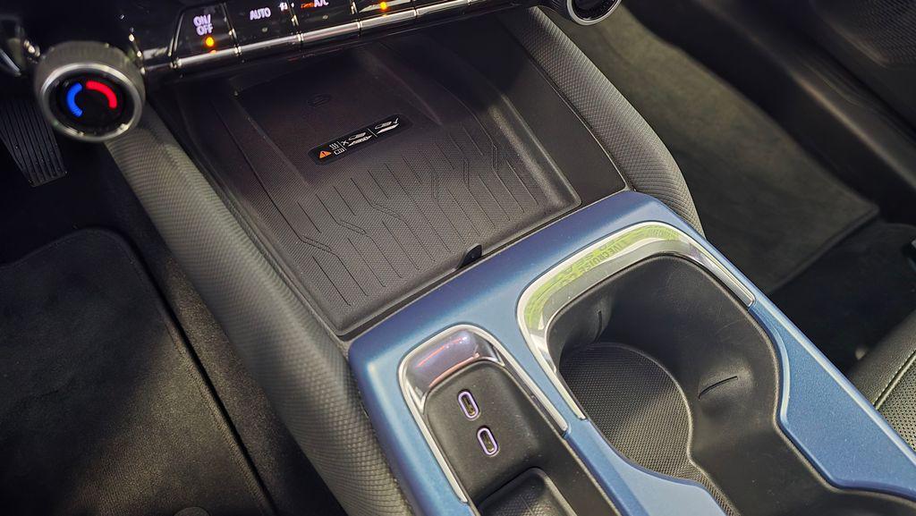 used 2025 Chevrolet Equinox EV car, priced at $22,995