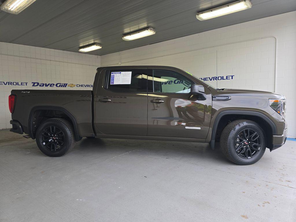 used 2023 GMC Sierra 1500 car, priced at $40,995