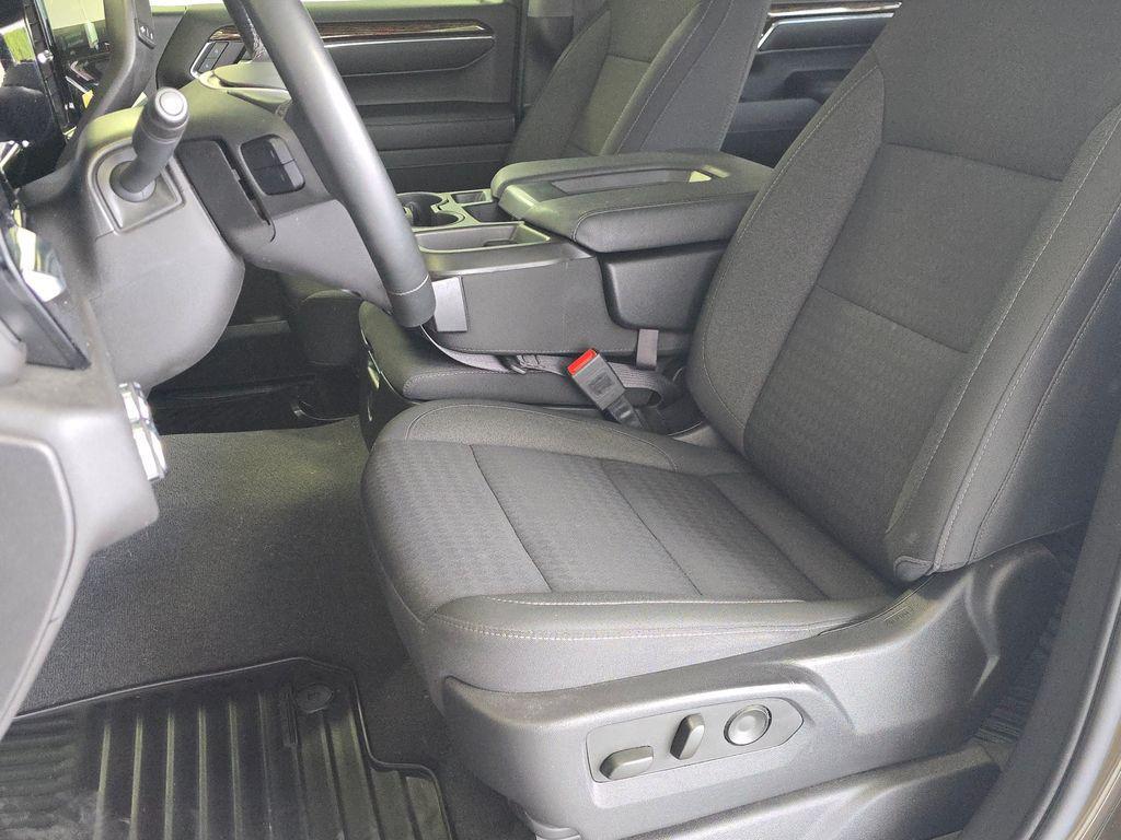 used 2023 GMC Sierra 1500 car, priced at $40,995