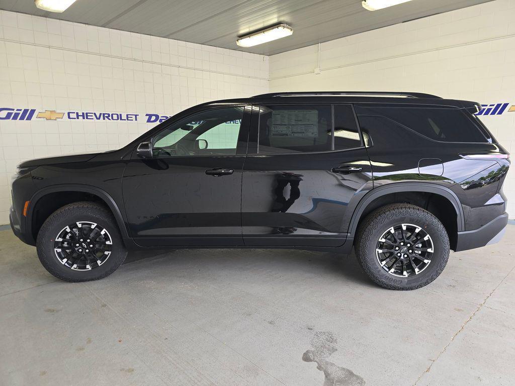 new 2026 Chevrolet Traverse car, priced at $53,136