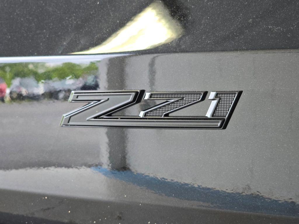 new 2026 Chevrolet Traverse car, priced at $53,136