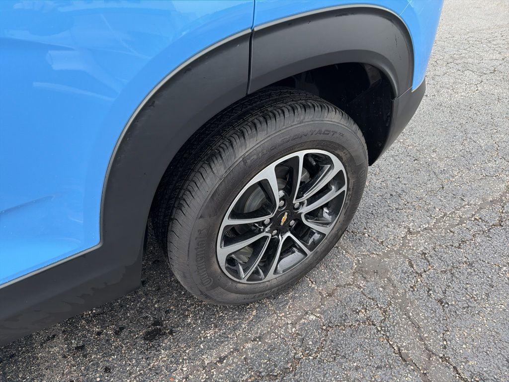 used 2024 Chevrolet TrailBlazer car, priced at $24,375
