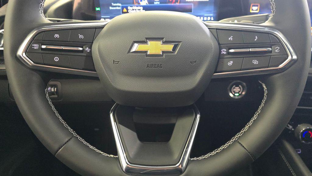 new 2026 Chevrolet Traverse car, priced at $42,056