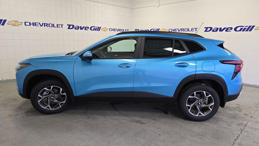 new 2025 Chevrolet Trax car, priced at $24,934