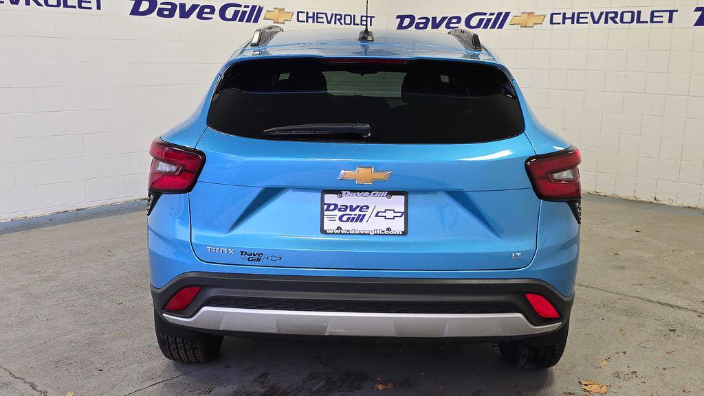 new 2025 Chevrolet Trax car, priced at $24,934