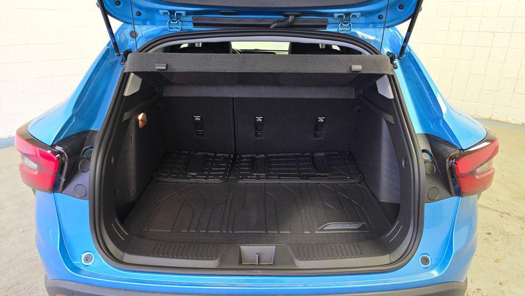 new 2025 Chevrolet Trax car, priced at $24,934