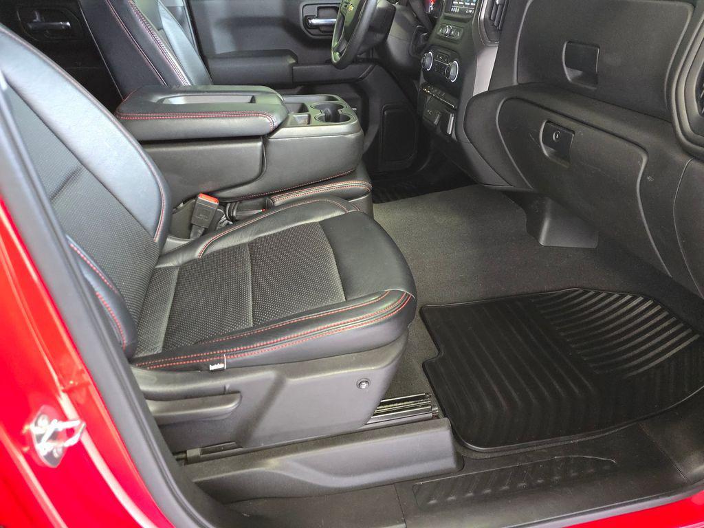 used 2022 Chevrolet Silverado 1500 car, priced at $32,995