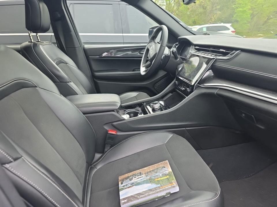 used 2023 Jeep Grand Cherokee car, priced at $32,525