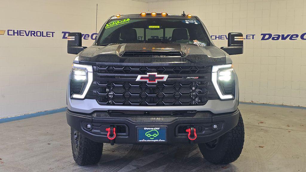used 2024 Chevrolet Silverado 2500 car, priced at $63,995