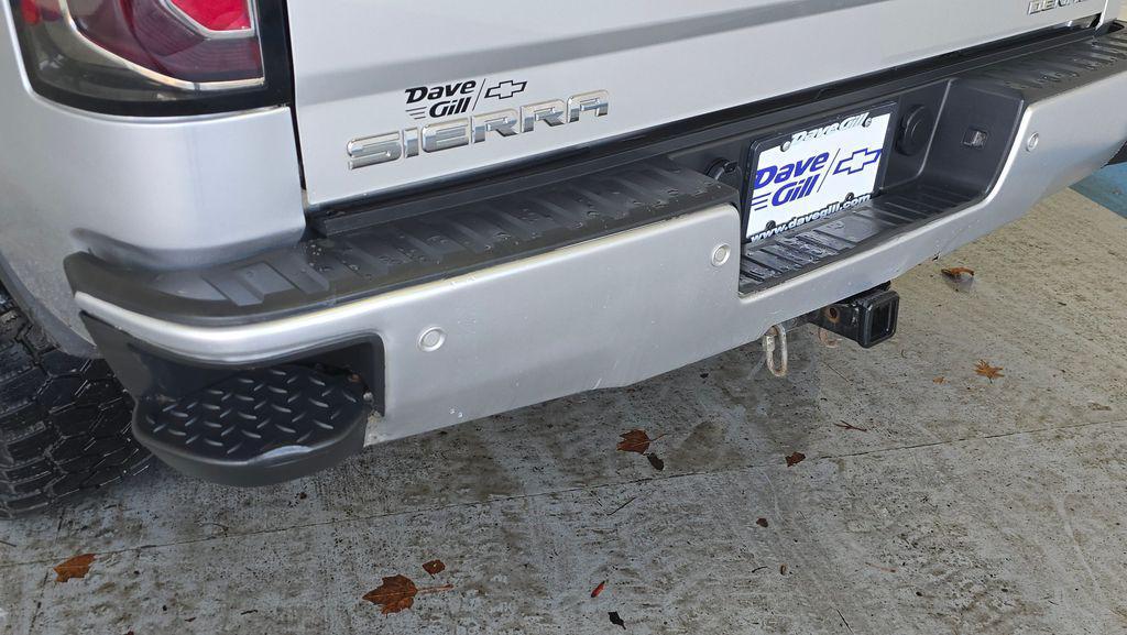 used 2018 GMC Sierra 1500 car, priced at $27,295