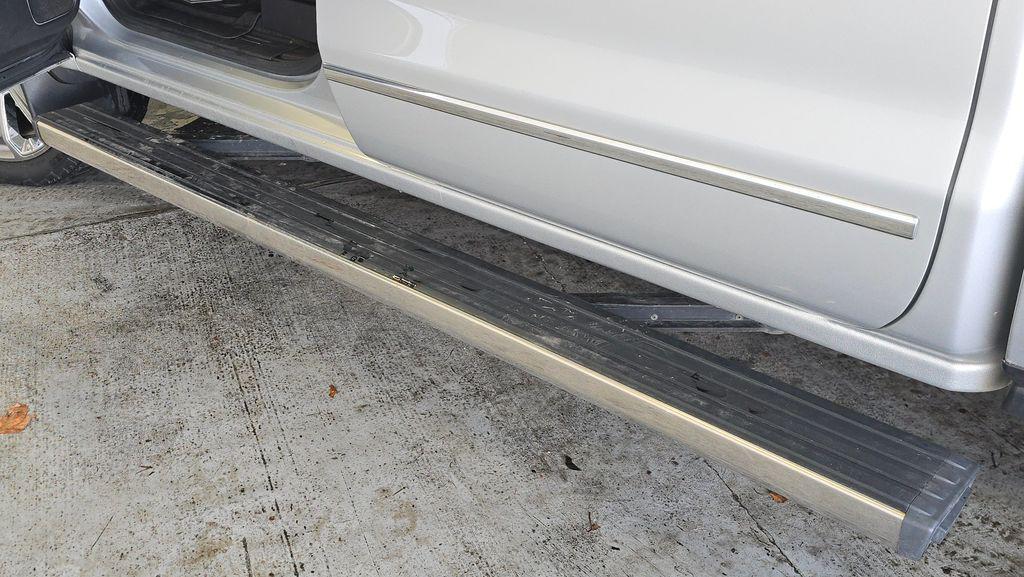 used 2018 GMC Sierra 1500 car, priced at $27,295