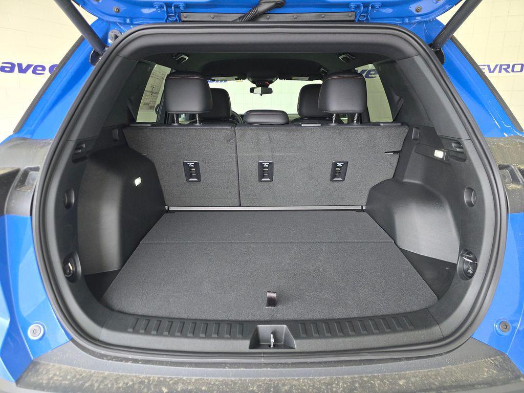 new 2026 Chevrolet Equinox car, priced at $35,585