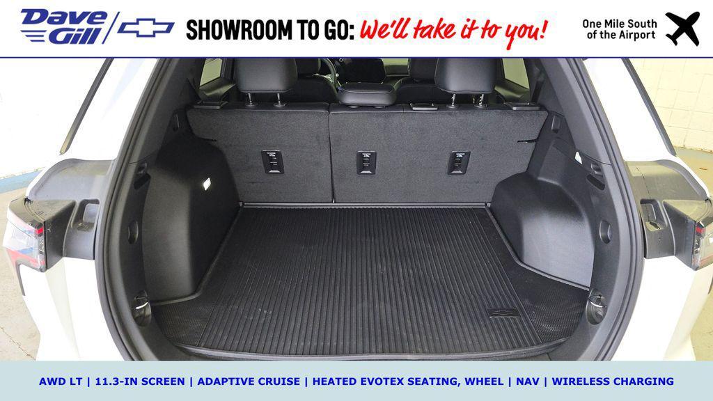 new 2026 Chevrolet Equinox car, priced at $32,613