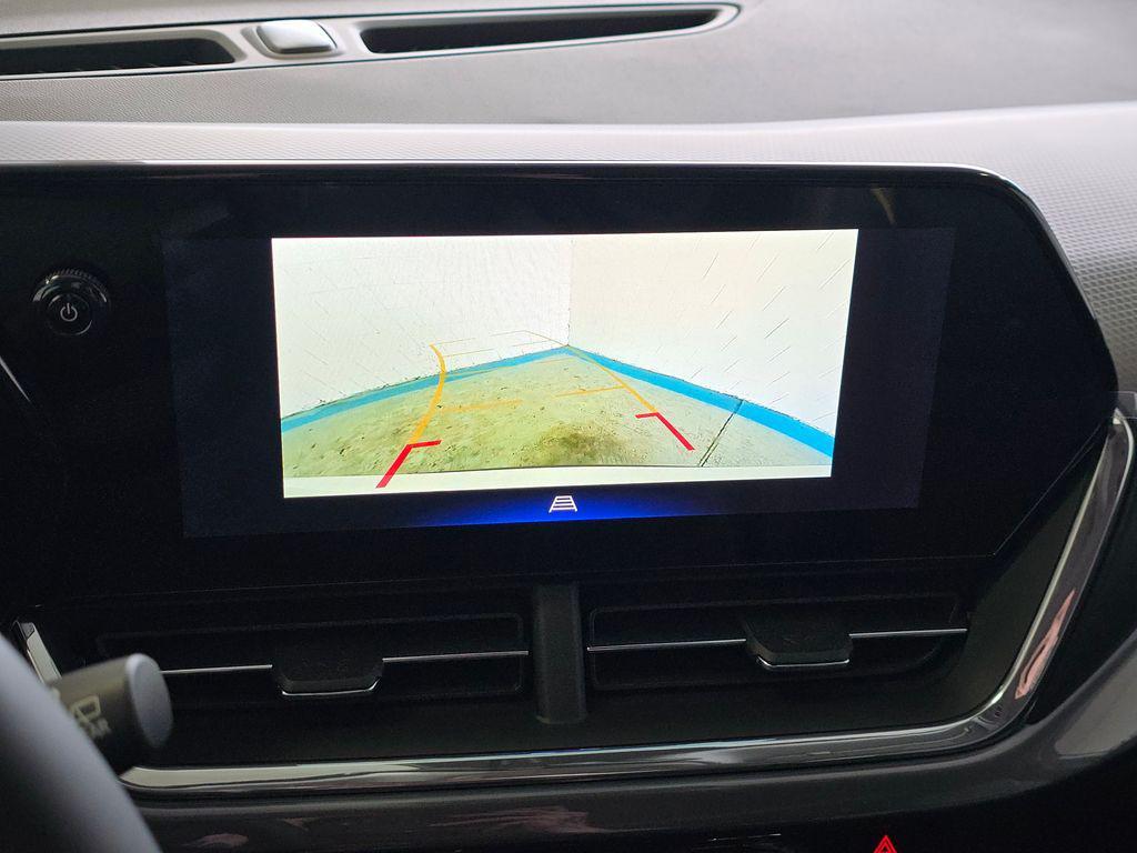 new 2026 Chevrolet Trax car, priced at $27,484