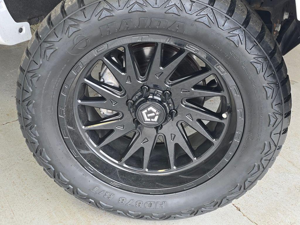 used 2021 Chevrolet Silverado 1500 car, priced at $35,595