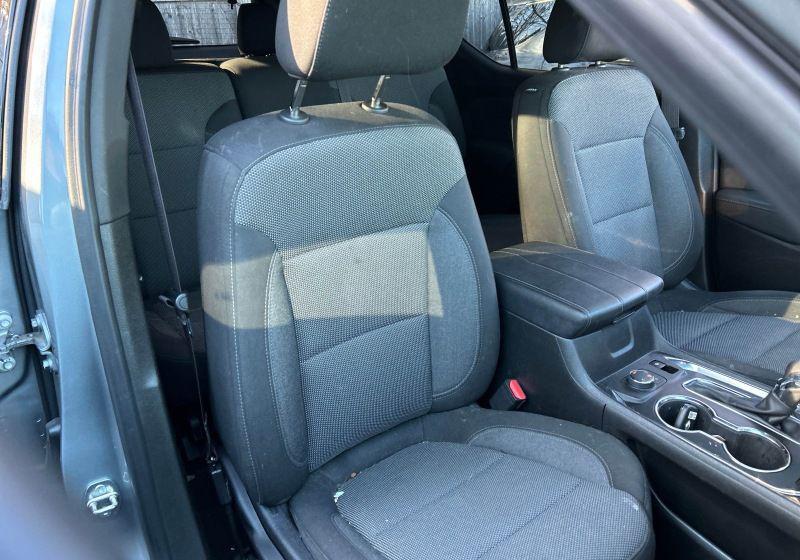 used 2023 Chevrolet Traverse car, priced at $28,925