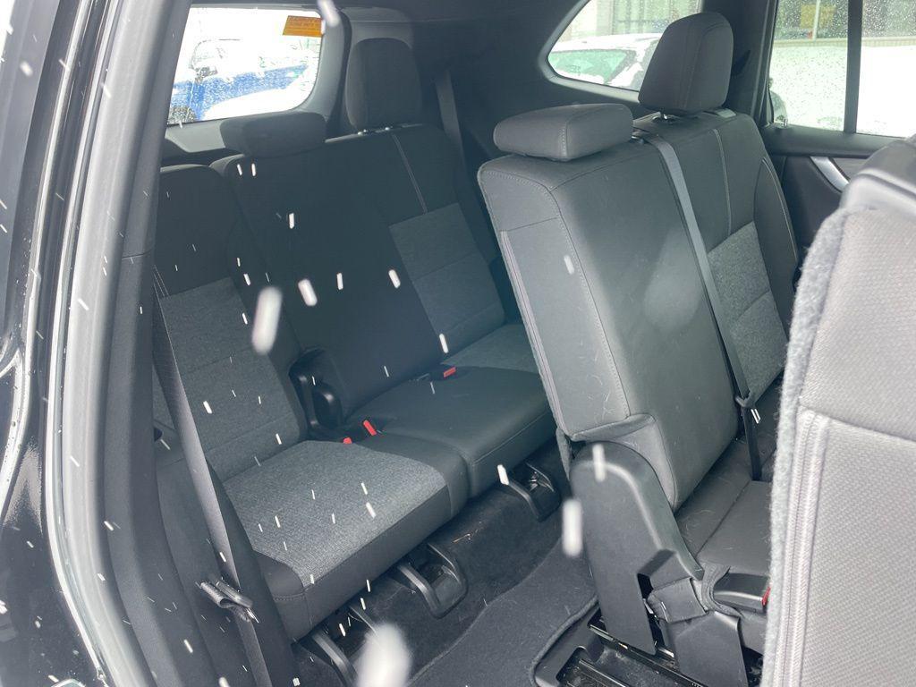 used 2025 GMC Acadia car, priced at $34,992