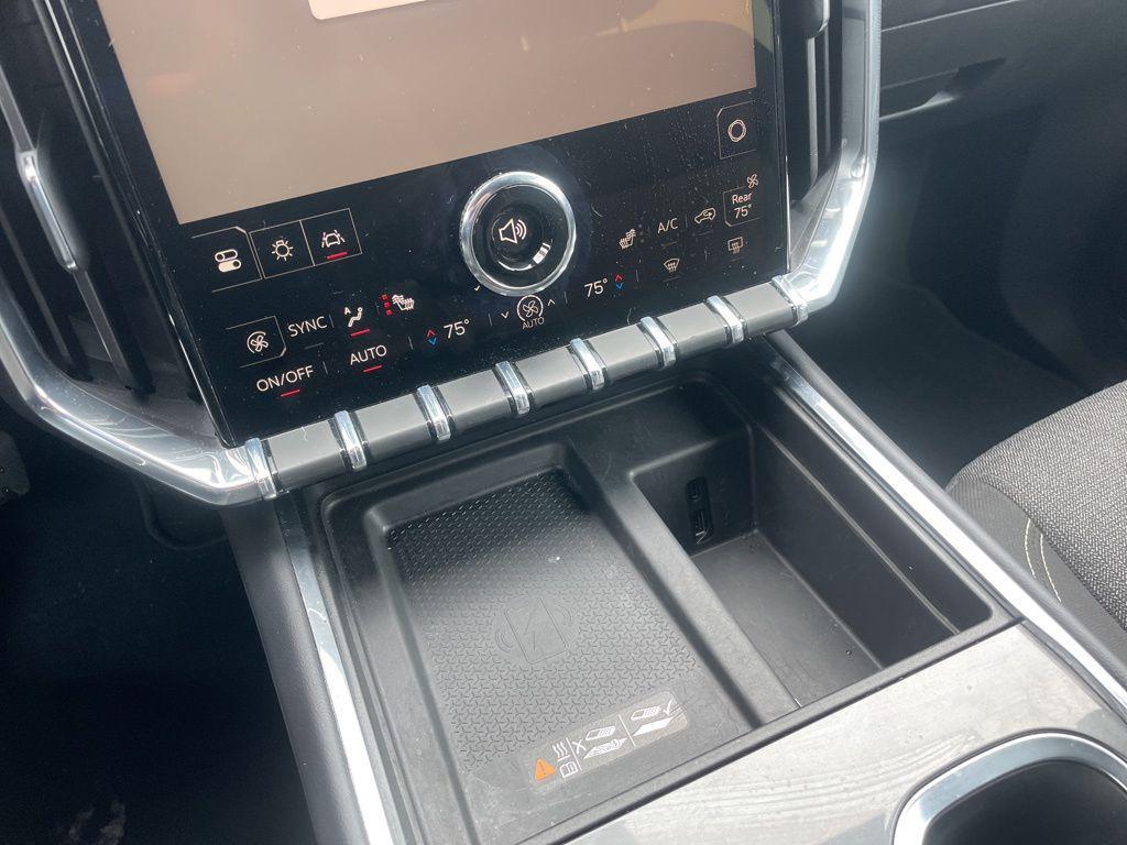 used 2025 GMC Acadia car, priced at $34,992