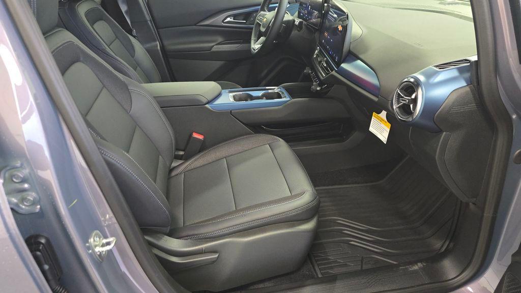 new 2026 Chevrolet Equinox EV car, priced at $36,924