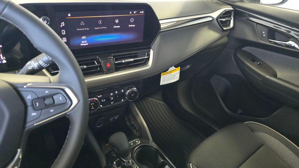 new 2026 Chevrolet TrailBlazer car, priced at $27,905