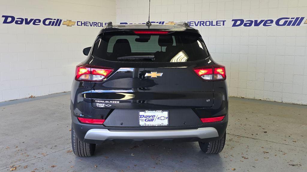 new 2026 Chevrolet TrailBlazer car, priced at $27,905