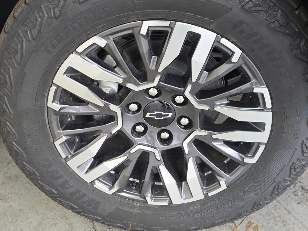 new 2026 Chevrolet Tahoe car, priced at $77,008