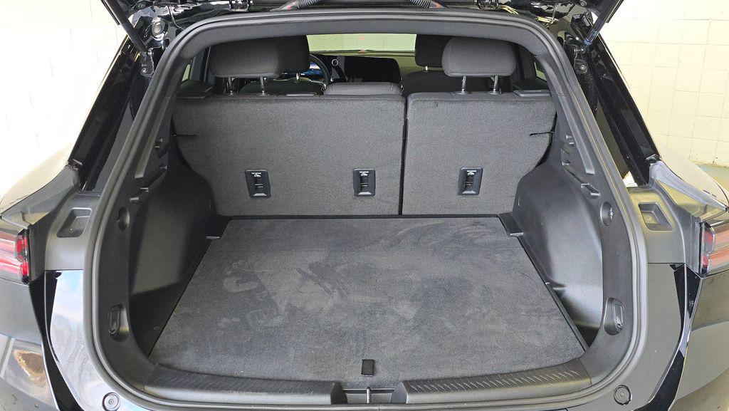 used 2025 Chevrolet Equinox EV car, priced at $23,325