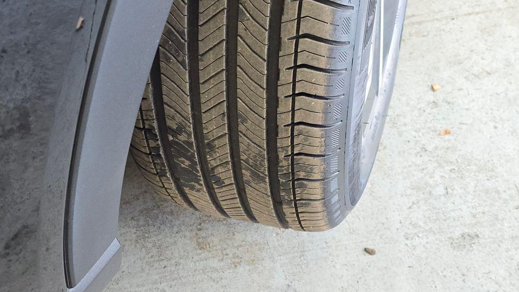 used 2025 Chevrolet Equinox EV car, priced at $23,325