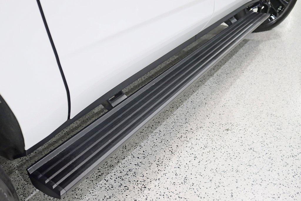 used 2023 Chevrolet Suburban car, priced at $59,999