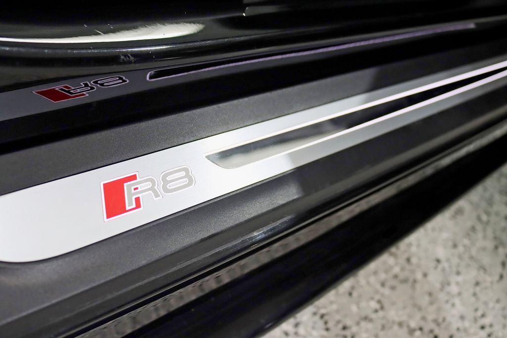 used 2017 Audi R8 car, priced at $124,800