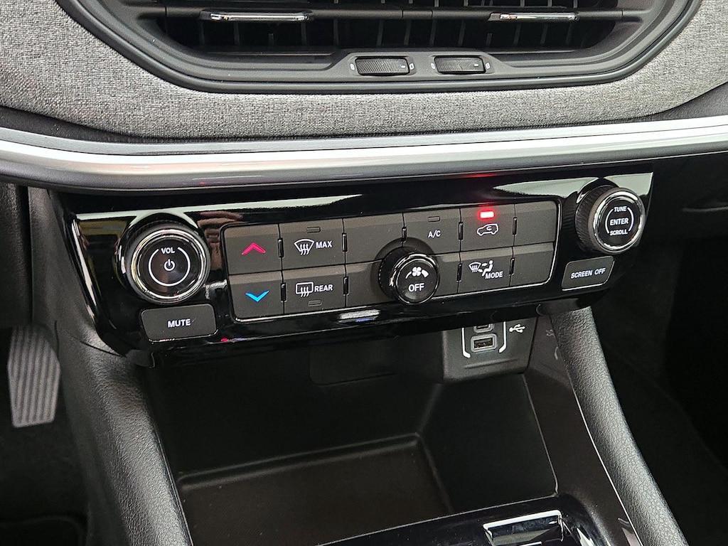 used 2024 Jeep Compass car, priced at $26,998